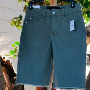 Joe's boy short size 8 color military olive New With Tag